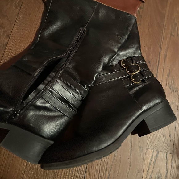 Macy’s Black and Brown Riding Boots - Picture 4 of 5